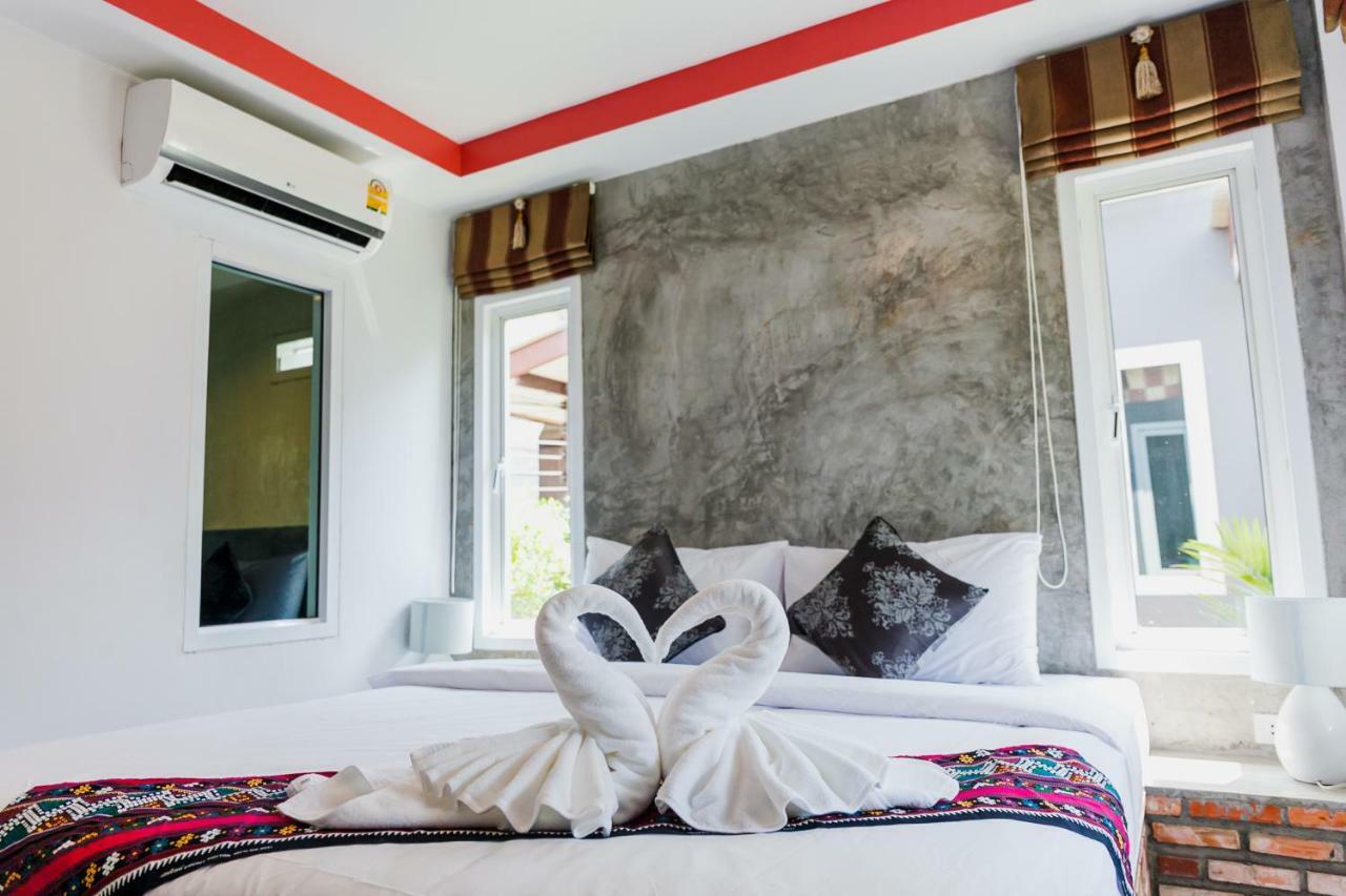 Popular Lanta Resort Koh Lanta Exterior photo