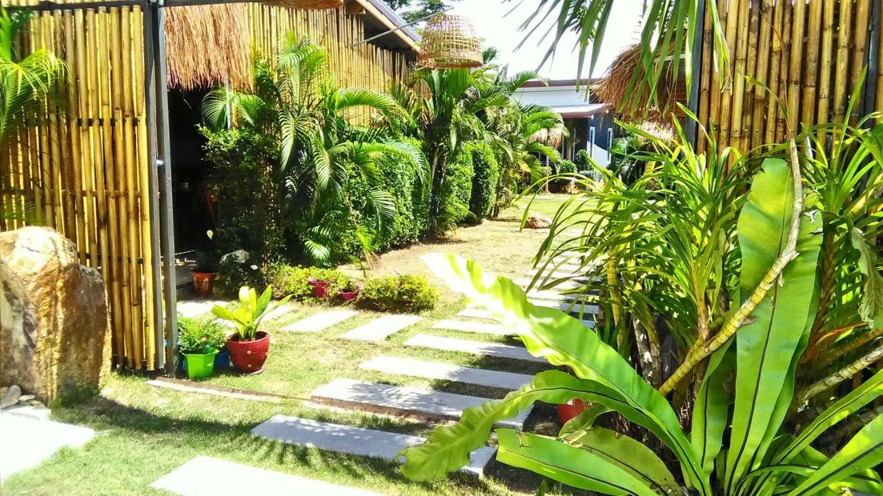 Popular Lanta Resort Koh Lanta Exterior photo